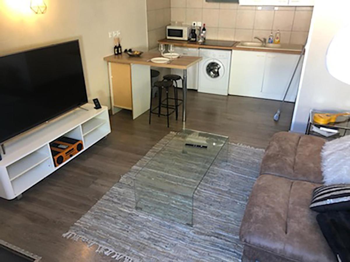 Appartamento Studio Duplex Avec Jardin Terrasse La Genette Le Mail La Rochelle  Esterno foto